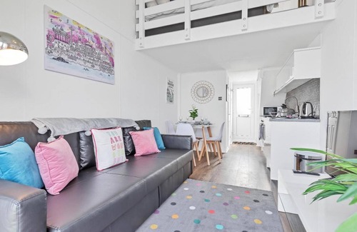 Seafront Apartment | On the Water 3 Waterside Studio Mezzanine Bedroom Terrace Overlooking the Harbour