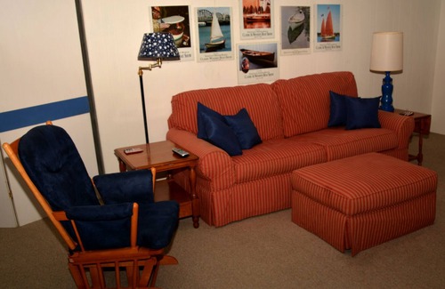 Sturgeon Bay Apartment | On the Water. In the Woods. Close to Everything. Perfect for Two.