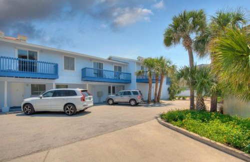 Jacksonville Beach Apartment | Once Upon A Tide Oceanview Condo Pet Friendly