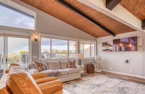 Rockaway Beach House | Once Upon a Tide - Rockaway