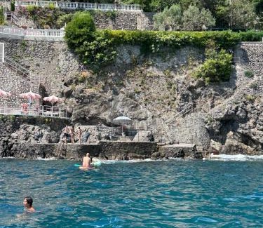 Castiglione House | onde di luce