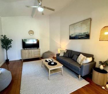 Coogee Apartment | One Bed Apartment - Coogee Beach
