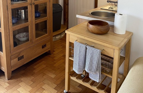 Abingdon Cottage | ONE BEDROOM ANNEXE