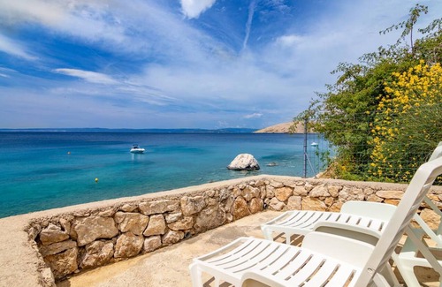 Stara Baska Apartment | One bedroom apartment with terrace and sea view Stara Baška, Krk (A-19363-a)