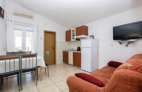 Podglavica Apartment | One bedroom apartment with terrace and sea view Stupin Čeline, Rogoznica (A-23257-c)