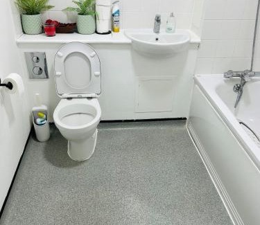 Thames Apartment | One Bedroom Apartment Barking