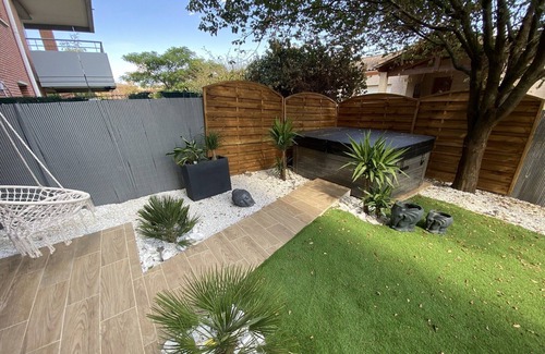 Blagnac Apartment | One-bedroom apartment with jacuzzi
