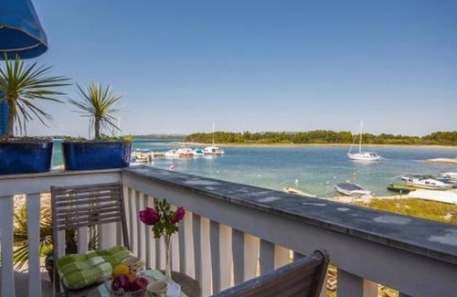 Krapanj Apartment | One bedroom apartment near beach Krapanj, Šibenik (A-18004-b)