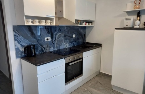 Molat Apartment | One bedroom apartment near beach Brgulje, Molat (A-22906-a)