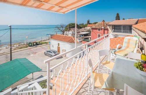 Zambratija Apartment | One bedroom apartment near beach Zambratija, Umag (A-2557-b)