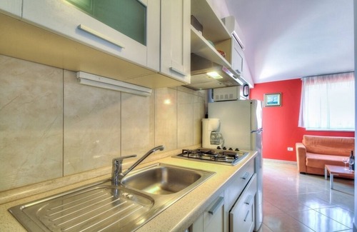 Basanija Apartment | One bedroom apartment with terrace Bašanija, Umag (A-3402-e)