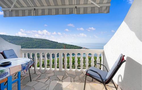 Primosten Burnji Apartment | One-Bedroom Apartment In Primosten