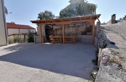 Sevid Apartment | One bedroom apartment near beach Sevid, Trogir (A-18168-b)