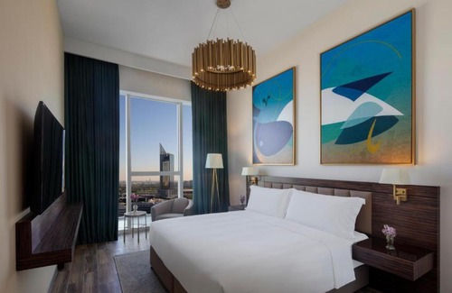 Dubai Media City Apartment | One Bedroom Apartment Near The Media Lounge Palm By Luxury Bookings