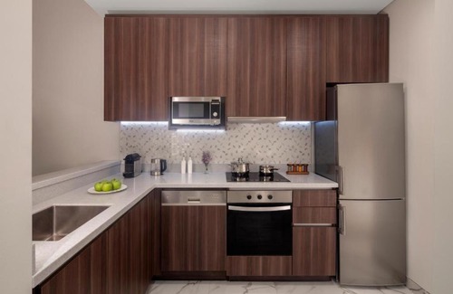 Dubai Media City Apartment | One Bedroom Apartment Near The Media Lounge Palm By Luxury Bookings