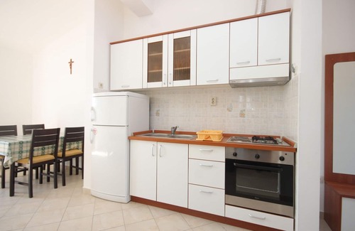 Banj Apartment | One bedroom apartment with terrace and sea view Banj, Pašman (A-8242-b)