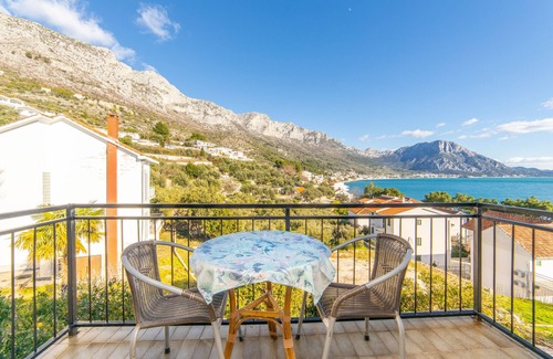 Podaca Apartment | One bedroom apartment with balcony and sea view Podaca, Makarska (A-9712-a)