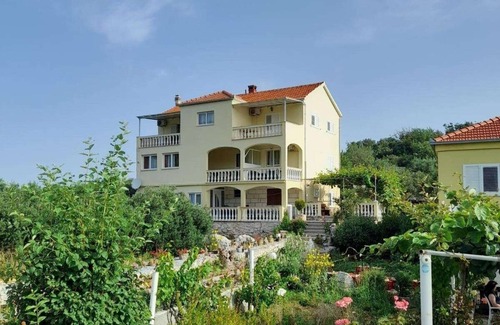 Kneza Apartment | One bedroom apartment with balcony and sea view Kneža, Korčula (A-23421-b)