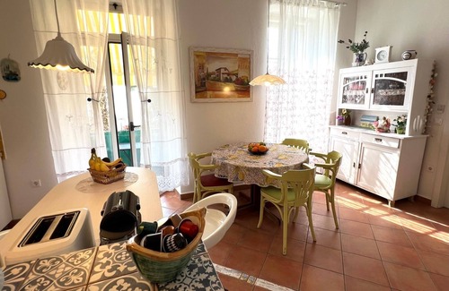 Volosko Apartment | One bedroom apartment with balcony and sea view Opatija - Volosko, Opatija (A-7846-a)