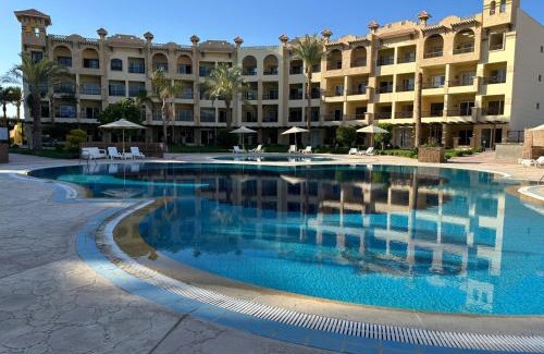 Sahl Hasheeh Apartment | One Bedroom Apartment With Pool View C213-Al Saraya Sahl Hasheesh by Peaks