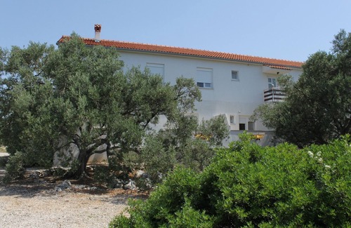 Bozava Apartment | One bedroom apartment with terrace Božava, Dugi otok (A-8123-a)