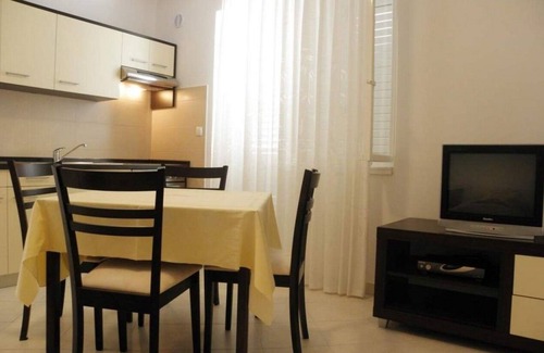 Barbat na Rabu Apartment | One bedroom apartment with terrace and sea view Barbat, Rab (A-22053-b)