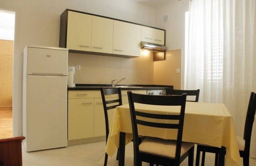 Barbat na Rabu Apartment | One bedroom apartment with terrace and sea view Barbat, Rab (A-22053-b)