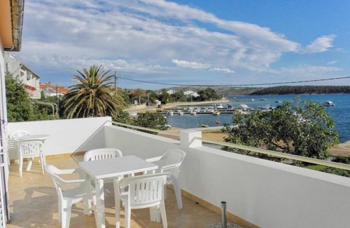 Barbat na Rabu Apartment | One bedroom apartment with terrace and sea view Barbat, Rab (A-22053-b)