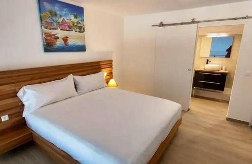 Sandy Ground Apartment | One bedroom appartement at Sandy Ground 290 m away from the beach with sea view shared pool and terrace