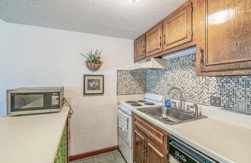 Myrtle Beach House | One Bedroom - Bluewater Villas 109A