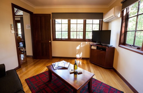 Margaret River Ski Chalet | One Bedroom Chalet perfect for a couples getaway with a separate Bedroom and lounge area.