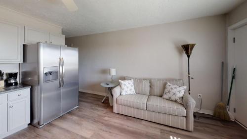 North Myrtle Beach Apartment | One Bedroom Condo Oceanfront Cherry Grove at Blue Mist Villas Unit 101