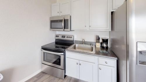 North Myrtle Beach Apartment | One Bedroom Condo Oceanfront Cherry Grove at Blue Mist Villas Unit 101