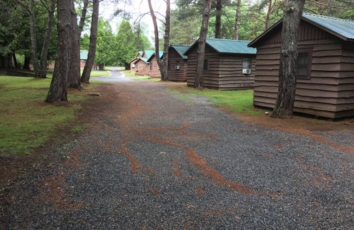 Ray Brook Cottage | One bedroom cottage - Family owned/operated since 1923.