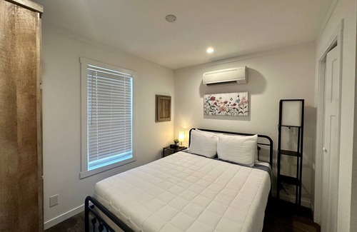 Highlands - Perkins Cottage | One Bedroom Cottage, Tiger's Trail RV Resort