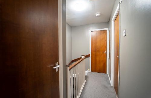 South Bermondsey Apartment | One Bedroom entire City House London