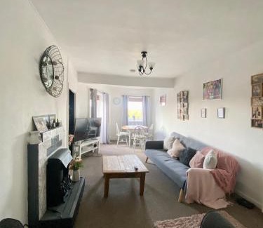 Stamford Apartment | One Bedroom Flat central Stamford