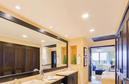 South Shore Hotel Area Resort | ONE BEDROOM GARZA BLANCA PV - other size units available