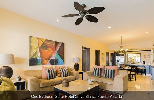 South Shore Hotel Area Resort | ONE BEDROOM GARZA BLANCA PV - other size units available