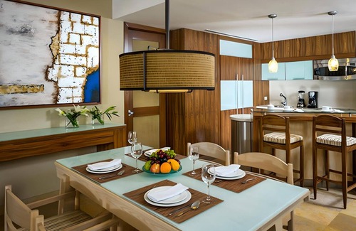 Puerto Juarez Resort | One-Bedroom Grand Mayan Suite at Luxury Resort