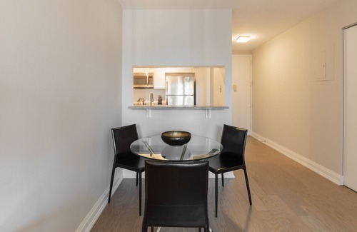 NoMad Apartment | One Bedroom in Flatiron District with Rooftop