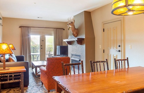 Big Cedars Resort | One Bedroom, Luxury Lodge, Branson, Missouri (2541797)