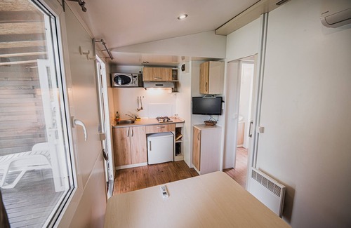 Terme Catez House | One Bedroom Mobile Home with Lake View (owner 4)