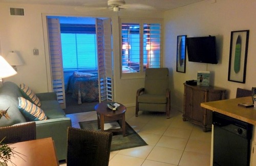 New Smyrna Beach Resort | One Bedroom, Ocean Front, Luxury Condo, New Smyrna Beach, FL 3934594