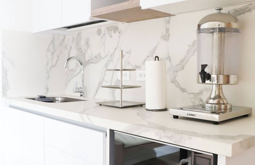 Escazu Hotel | One-Bedroom Standard Apartment
