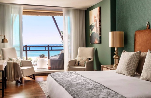 Zona Hotelera Resort | ONE BEDROOM SUITE @ Vidanta Grand Mayan Los Cabos