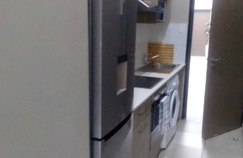 Greater Johannesburg Metropolitan Area Apartment | One Bedroom Unit In Central Rosebank