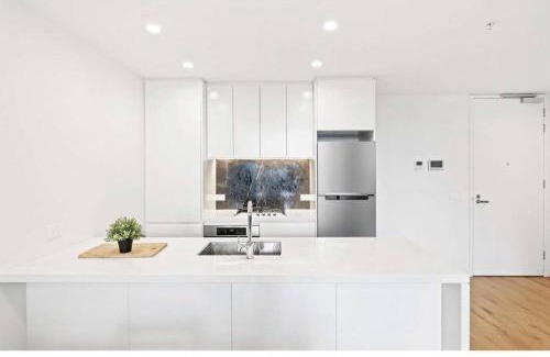 Chatswood CBD Apartment | One Bedroom with Roof Top Pool
