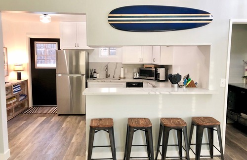 El Porto Apartment | One block to beach, dining & shops, newly renovated home w/ocean & sunset views