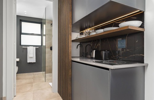 Sea Point Apartment | One Calais Luxury Apartments